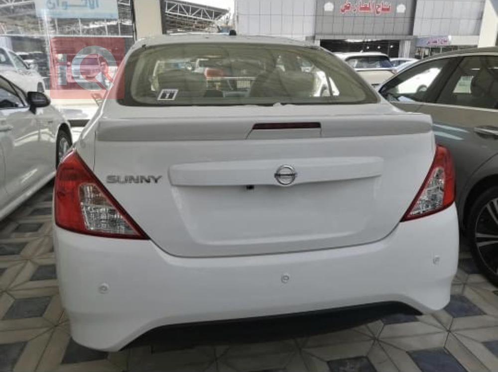 Nissan Sunny